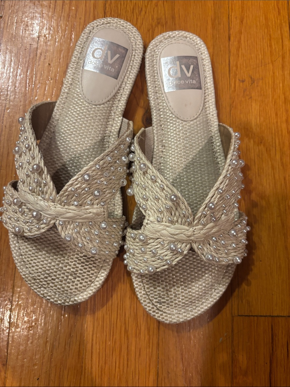 DV by Dolce Vita Cream Pearl Beaded Woven Braided Slide Sandals Sz 6